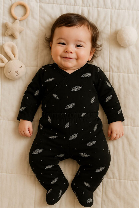 Envelope Bodysuit & Footie Set Flannel - Black Feathers (0-3M)