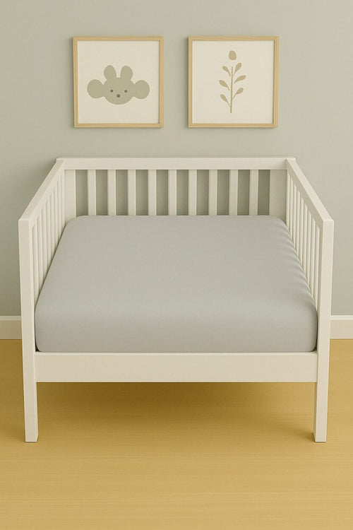 Light Grey Plain Fitted Sheet - Cot / Toddler Bed | Cradle | Pram | Playpen