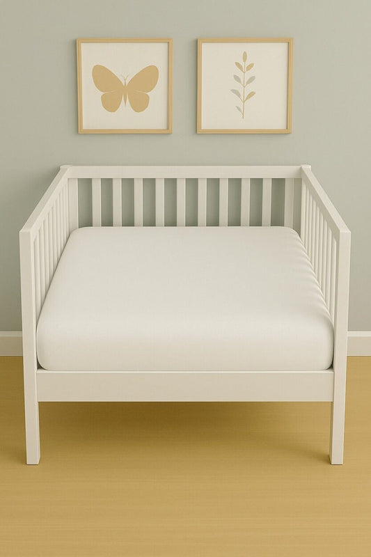 White Plain Fitted Sheet - Cot / Toddler Bed | Playpen | Cradle | Pram